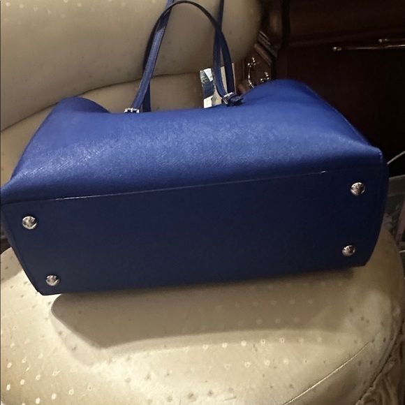 Michael Kors Royal Blue jet set travel tote - Picture 8 of 12